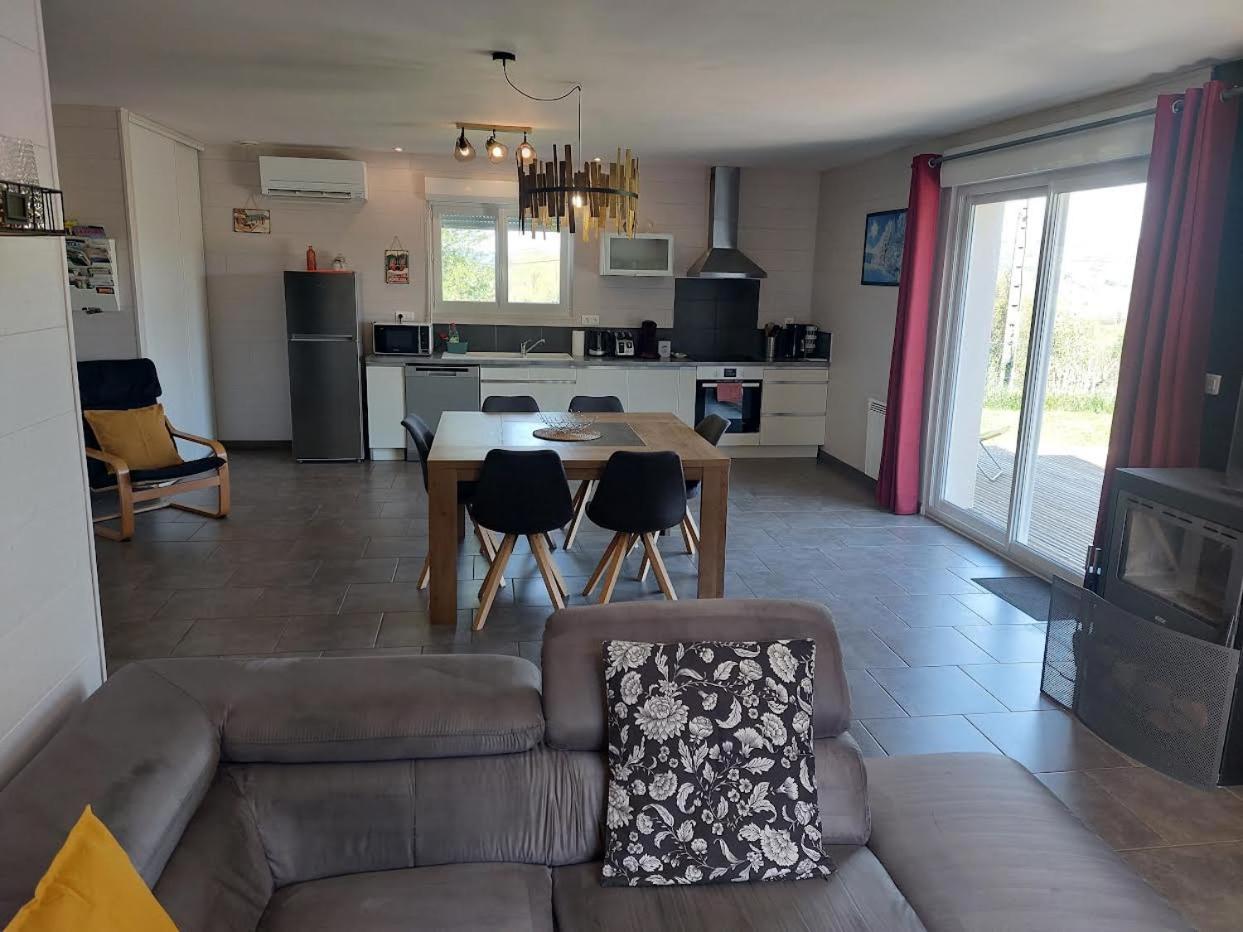 Entre Lacs Et Montagnes , Maison Individuelle,Lits Prepares, Parking Et Menage Inclus Baresia-sur-l'Ain ภายนอก รูปภาพ